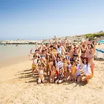 Villaggio Baia Della Tufara פארק נופש 3*
