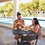 Villaggio Baia Della Tufara פארק נופש ויאסטה