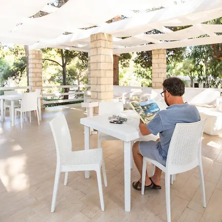 Aldeamento Turístico Villaggio Baia Della Tufara