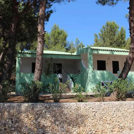 Aldeamento Turístico Villaggio Baia Della Tufara 3*