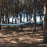 Villaggio Baia Della Tufara 3* ויאסטה