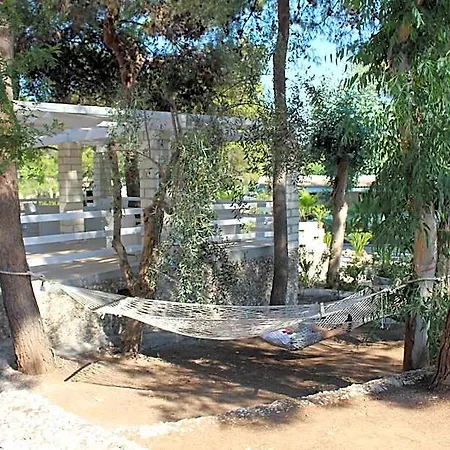 Villaggio Baia Della Tufara